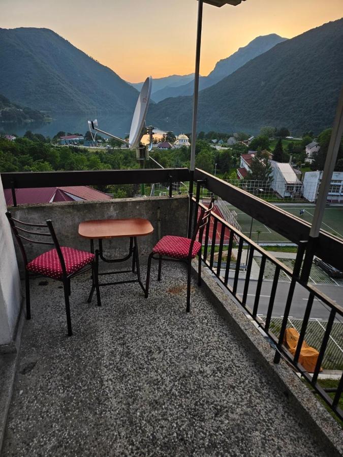 Linden Apartment Plužine Ngoại thất bức ảnh